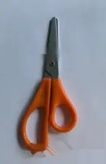 Plastik Saplı Makas 14 cm